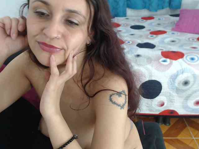 samanthasquirt1212