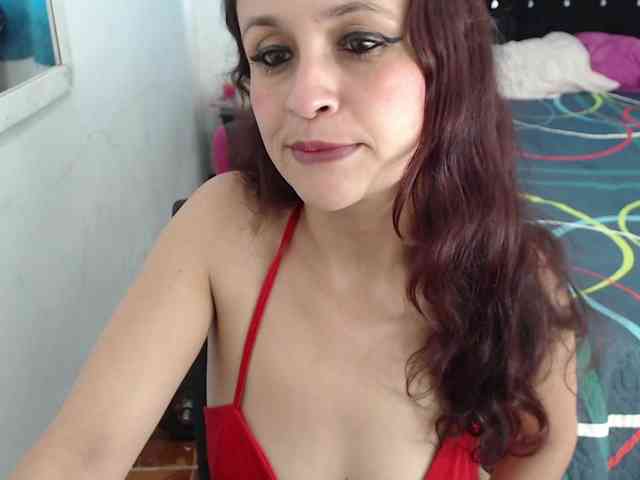 samanthasquirt1212 webcam