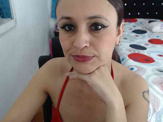 samanthasquirt1212