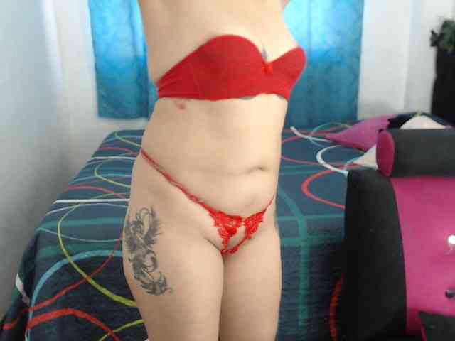 samanthasquirt1212 webcam