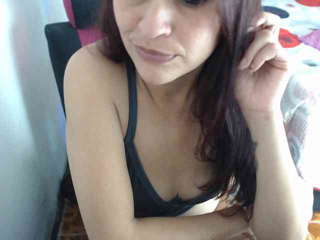 samanthasquirt1212 webcam
