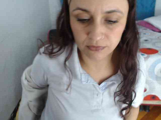 samanthasquirt1212 webcam