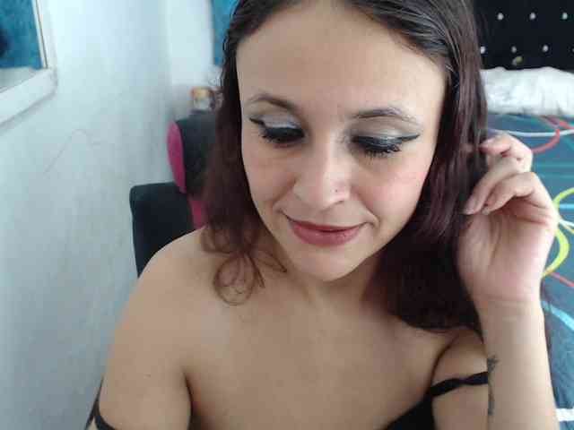 samanthasquirt1212 webcam