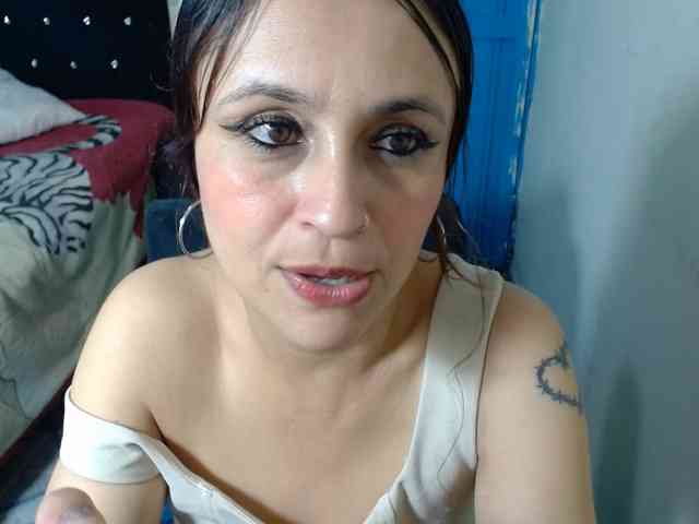 samanthasquirt1212