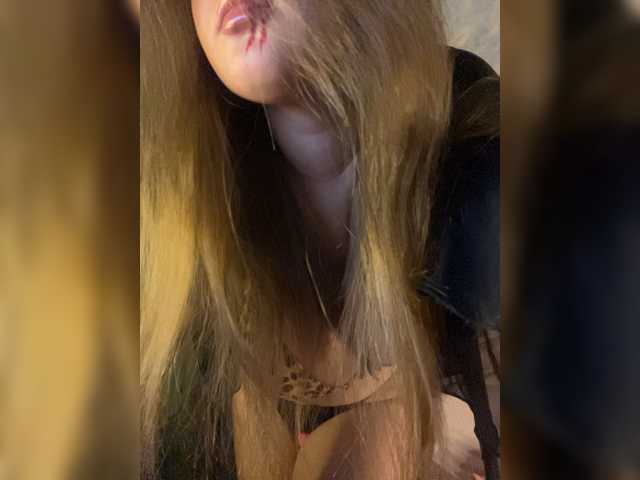 little-devil live cam on BongaCams