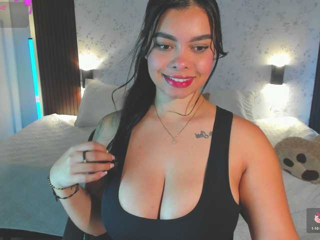 Crazy-babyy live cam on BongaCams