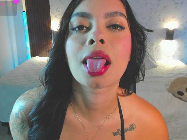 Crazy-babyy live cam on BongaCams