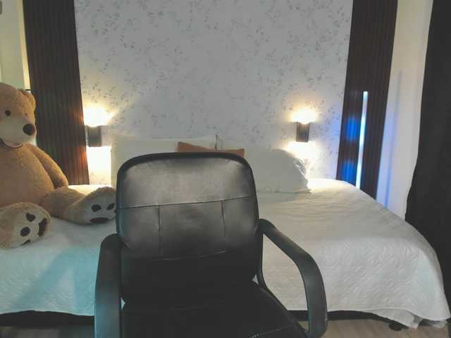 Crazy-babyy live cam on BongaCams