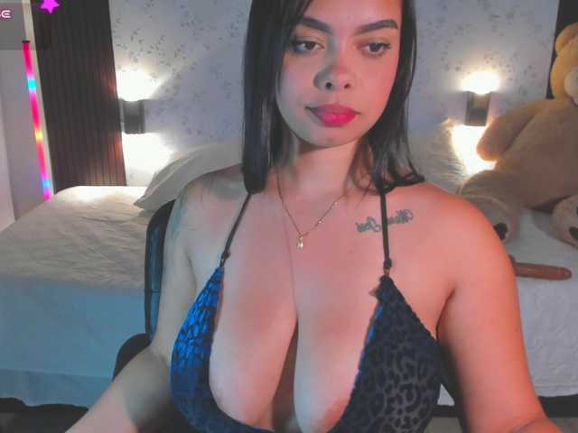 Crazy-babyy live cam on BongaCams