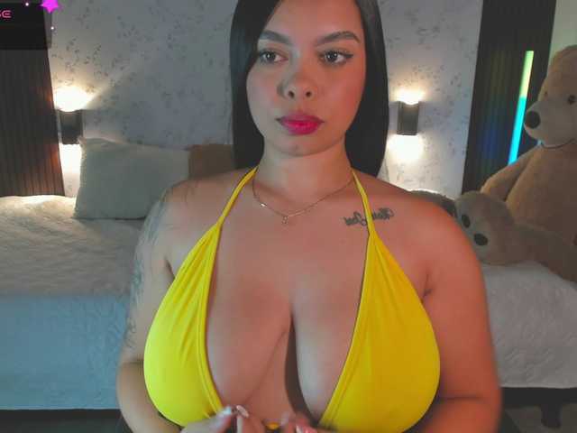 Crazy-babyy live cam on BongaCams