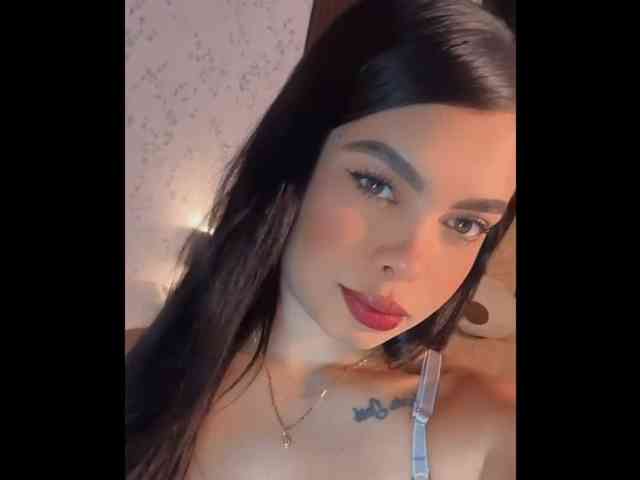 Crazy-babyy webcam