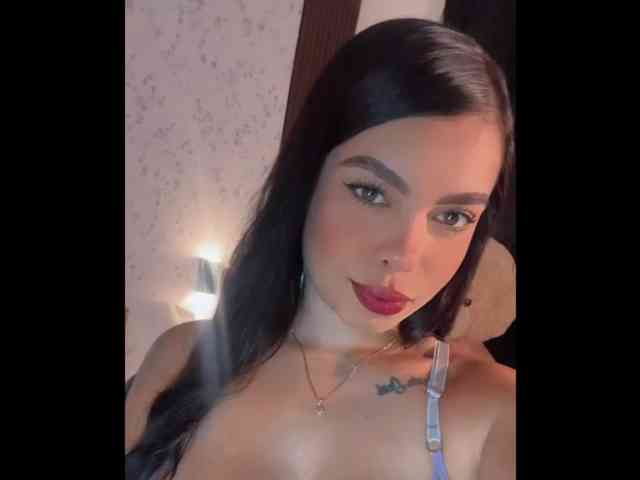 Crazy-babyy webcam