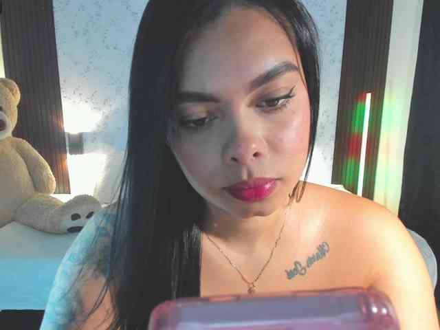 Crazy-babyy webcam