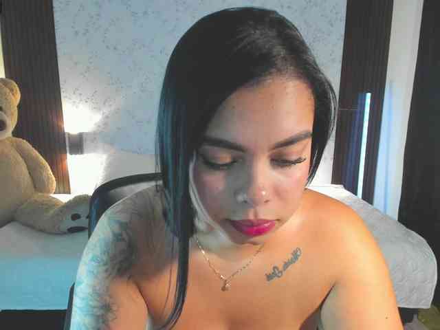 Crazy-babyy webcam