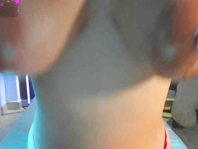 Crazy-babyy webcam