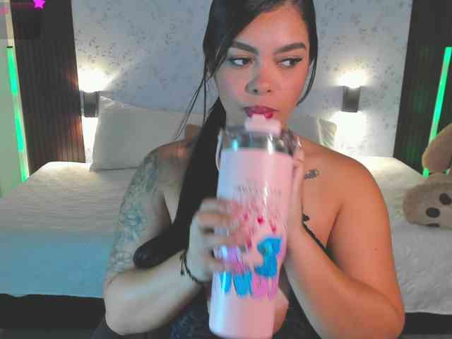 Crazy-babyy webcam