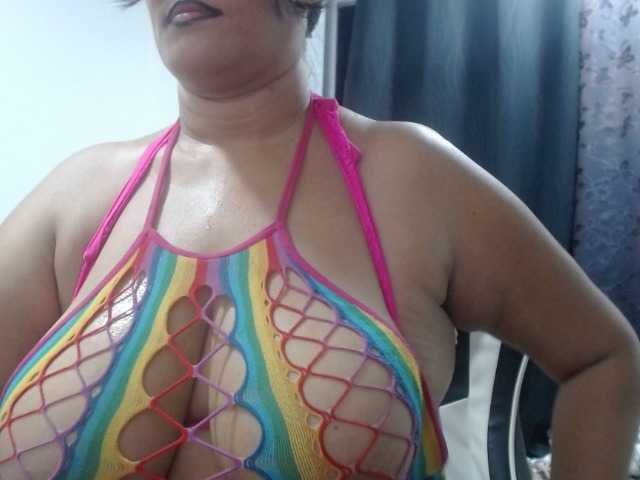Deboralo123 live cam on BongaCams