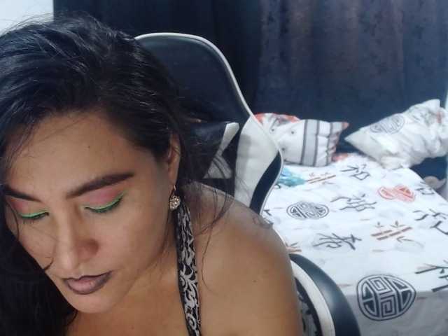 Deboralo123 live cam on BongaCams