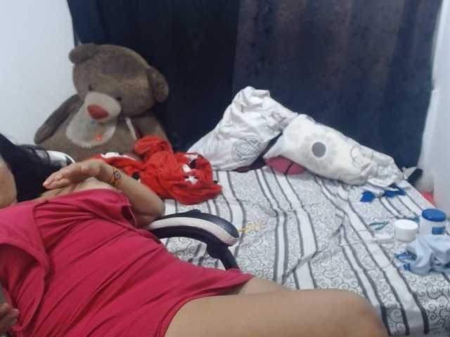 Deboralo123 live cam on BongaCams