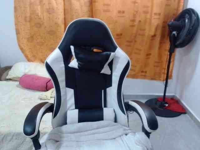 Deboralo123 webcam