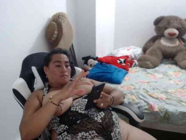 Deboralo123 webcam