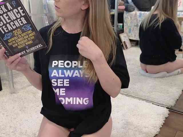 sexyscienceteacher90 webcam