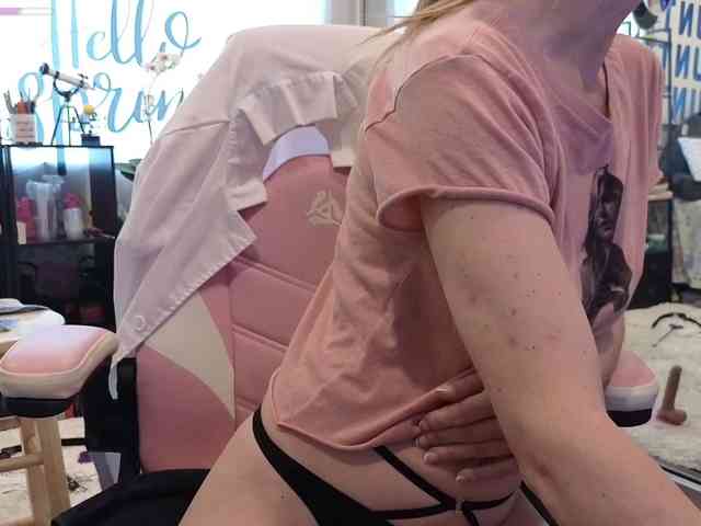 sexyscienceteacher90 webcam