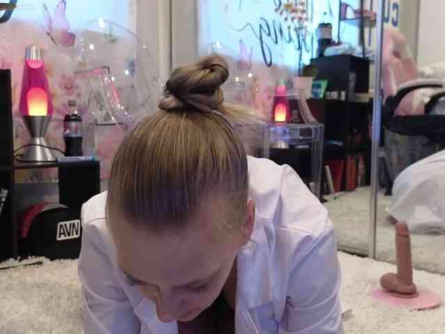 sexyscienceteacher90 webcam