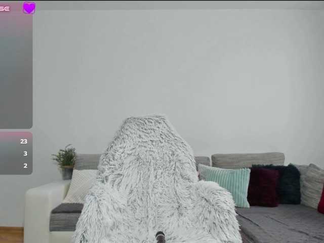 Bella-Diamond live cam on BongaCams