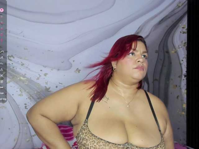 Hornymariee live cam on BongaCams