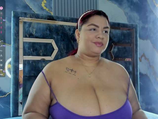 Hornymariee live cam on BongaCams