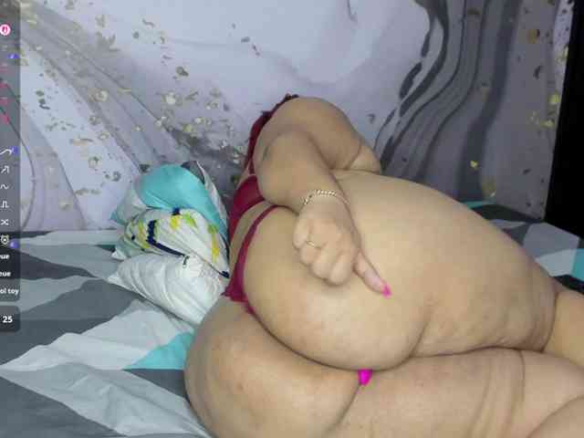 Hornymariee