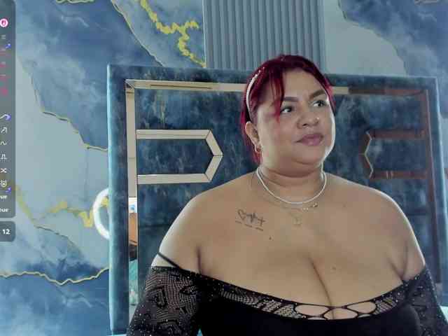 Hornymariee