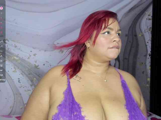 Hornymariee webcam