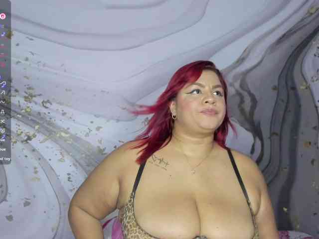 Hornymariee webcam