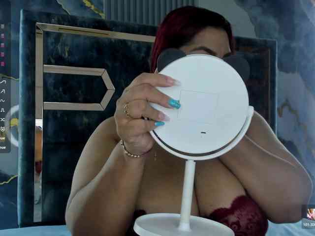 Hornymariee