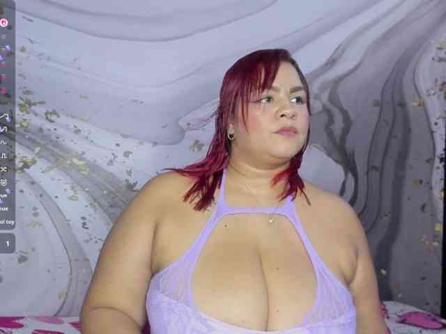 Hornymariee webcam