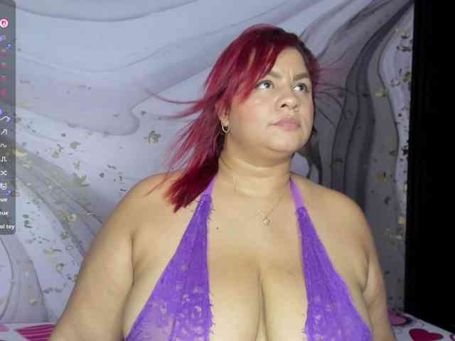 Hornymariee
