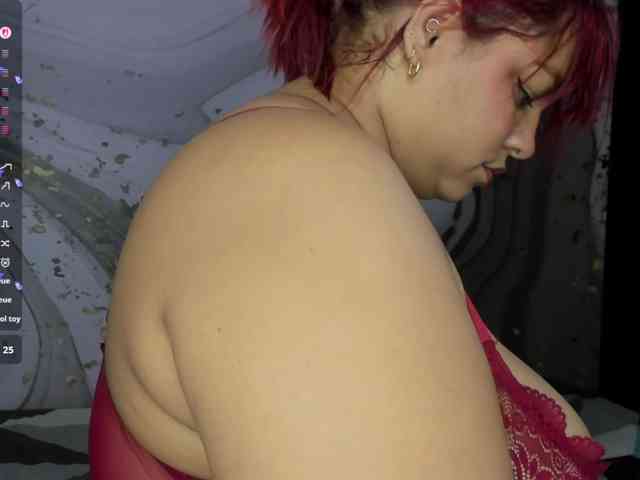 Hornymariee