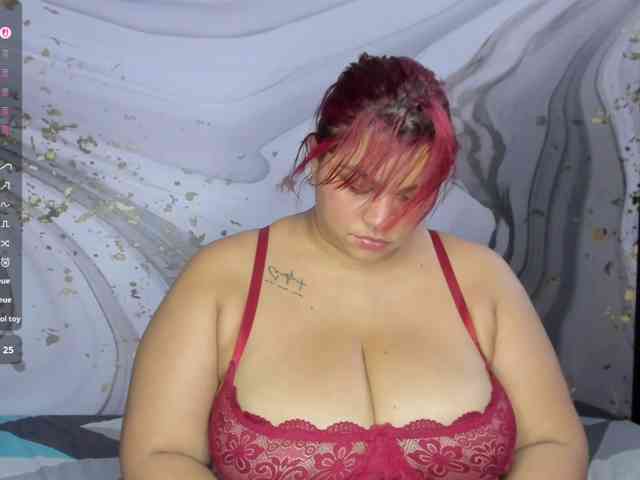Hornymariee webcam