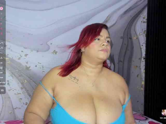 Hornymariee webcam