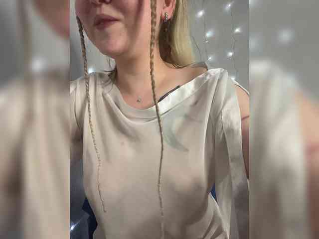 Alena121 webcam