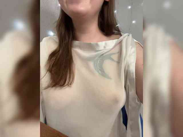 Alena121 webcam