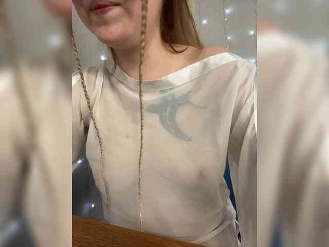 Alena121 webcam