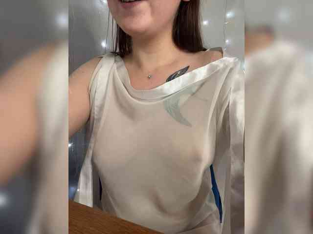 Alena121 webcam