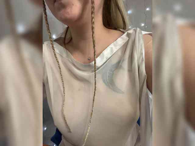 Alena121 webcam