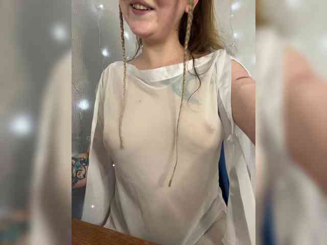 Alena121 webcam