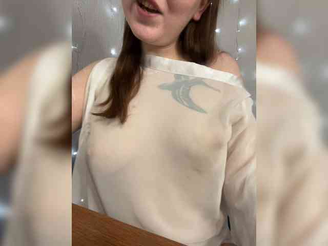 Alena121 webcam