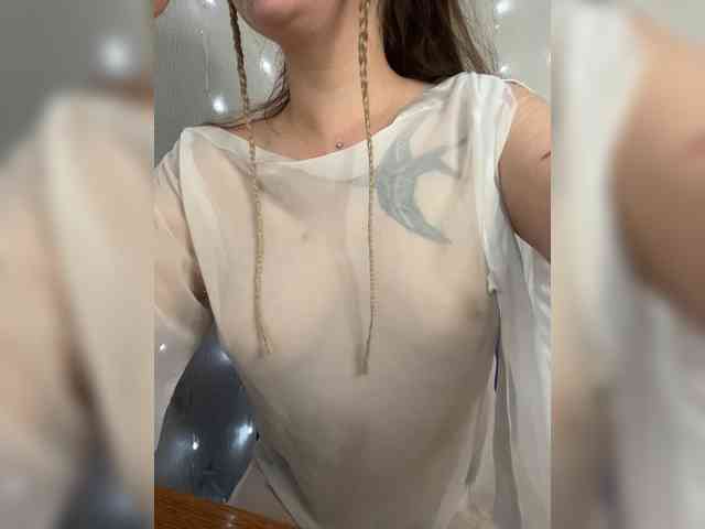 Alena121 webcam