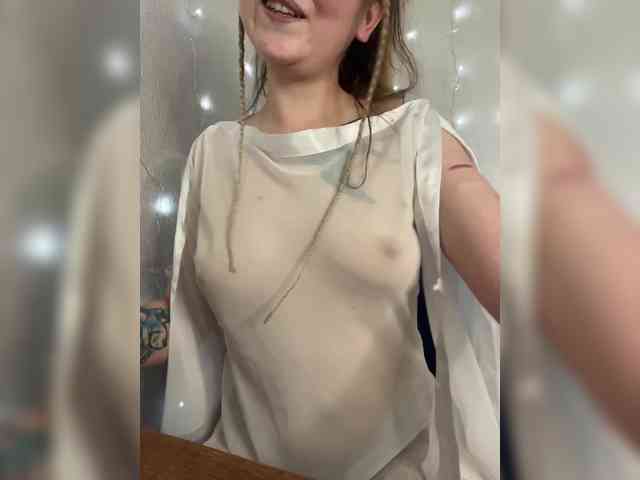 Alena121 webcam
